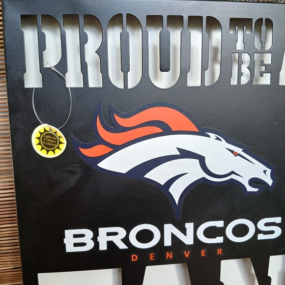 (New) NFL Denver Broncos Metal LED Sign Logo Lighted Wall Art - Picture 2 of 7